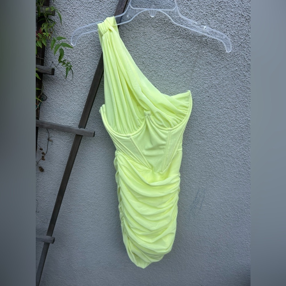 House of CB Clementine Mini Dress in Lime - Picture 10 of 14